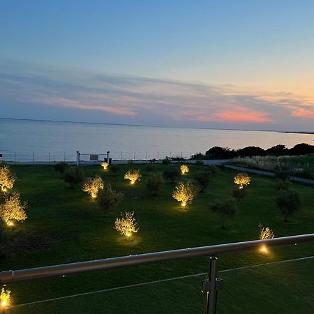 Kalivas Beach House Metamorfosi  Bagian luar foto